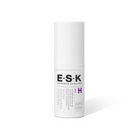 This is ESK's Hydroxy Overnight Mask. It is a Salicylic Acid Serum that can be used as a face mask or as a spot treatment. It is a gentle exfoliator for sensitive or dry skin and acne prone skin. It will keep your skin hydrated whilst exfoliating the deeper layer of the skin. It should be used 2 nights a week.