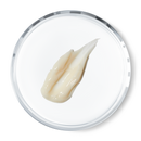 An up close look at the texture of ESK's Enlighten cream. Showing a creamy, hydrating texture that is moisturising on the skin. It targets hyperpigmentation in the skin and is able to be used by all skin types. It is a gentle cream that can be used in the long term unlike prescription hydroquinone and tretinoin. 